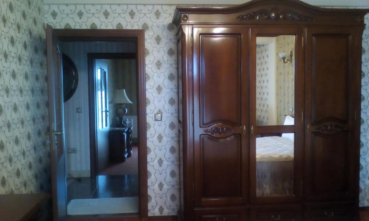 Appartement Casa-Le-Baron à Satu-Mare Extérieur photo